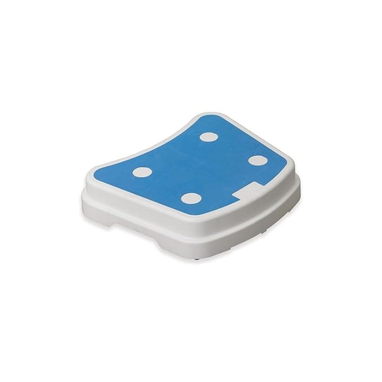 Portable modular bath step with slip resistant textured surface