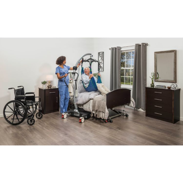 LEVANTAR floor lift with manual base and six-point cradle